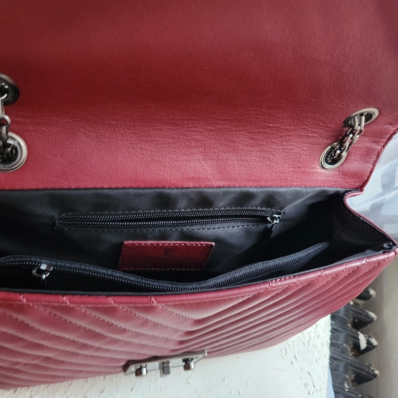CHIARA FERRETTI  Ruby Red Crossbody Purse Medium New With Tags - Picture 4 of 7